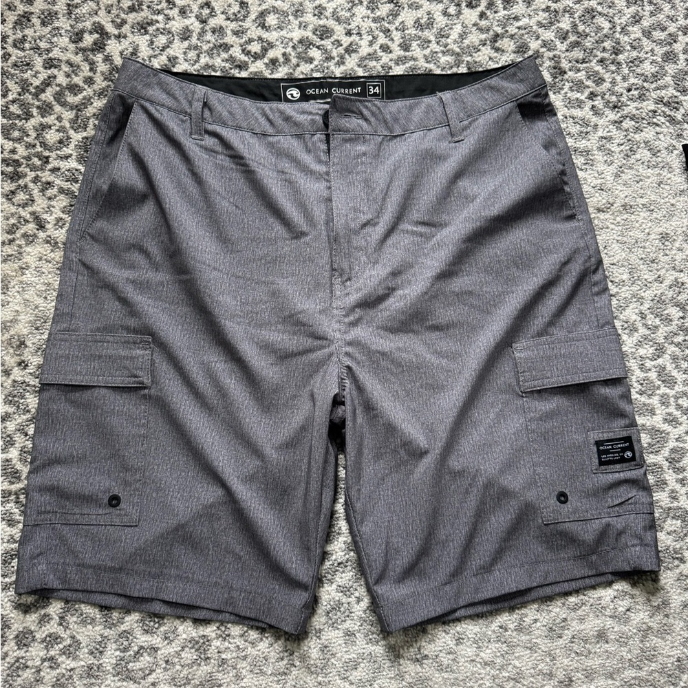Ocean Current Gray Cargo Shorts with Relaxed Fit